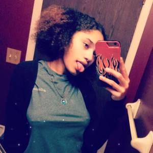 Meet your Posher, Hailey